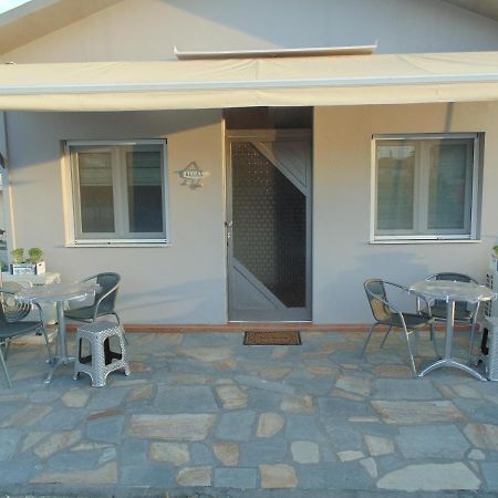 Elisian Studios Nea Karvali Exterior photo